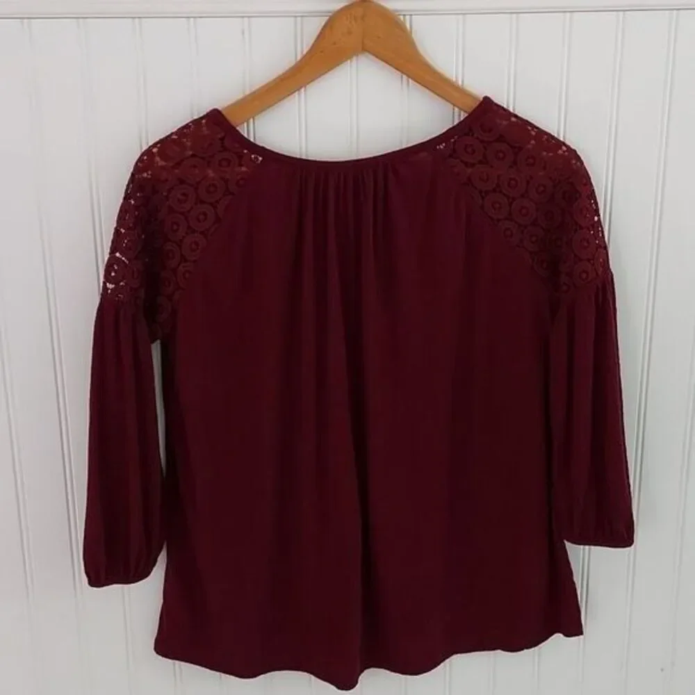 Old Navy Girls XXL 16 Burgundy Crochet Lace Shoulder‎ Peasant Blouse 3/4 Sleeve